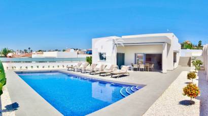 Neubau - Villa -
Rafal