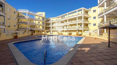 Resale - Townhouse -
Orihuela Costa - Campoamor
