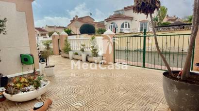 Segunda mano - Villa -
Ciudad Quesada - Rojales