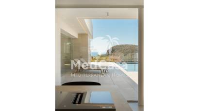 Obra nueva - Villa -
Benitachell