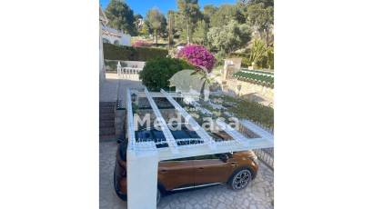 Wiederverkauf - Villa -
Moraira - Benimeit