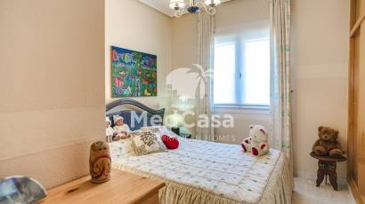 Resale - Villa -
Orihuela Costa - Los Altos