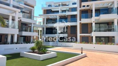 Obra nueva - Apartamento planta baja -
Denia