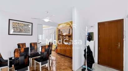 Resale - Apartment -
Guardamar del Segura - Center