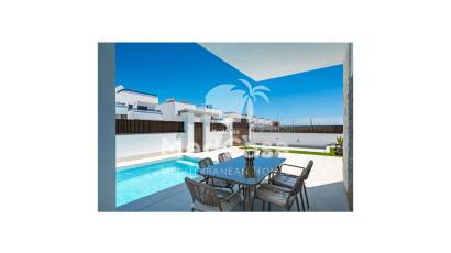 Neubau - Villa -
Golf Vistabella