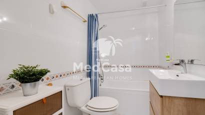 Wiederverkauf - Erdgeschosswohnung -
Torrevieja