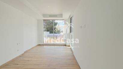 Obra nueva - Villa -
Benissa