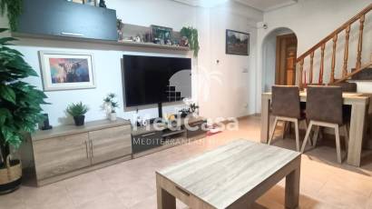 Resale - Townhouse -
Guardamar del Segura - Urbanizaciones