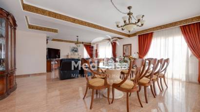 Resale - Villa -
Orihuela Costa - Hurchillo