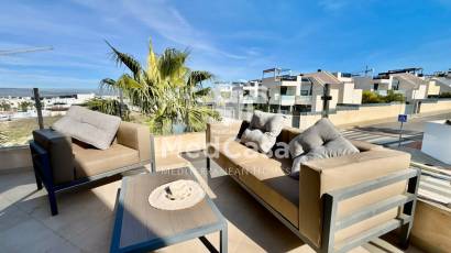 Resale - Villa -
Benijofar