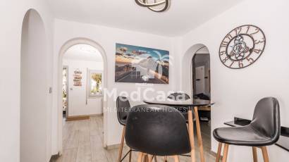 Resale - Villa -
Benissa - Montemar