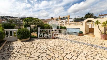 Resale - Villa -
Moraira - Pinar de l'Advocat