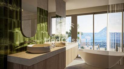 Obra nueva - Villa -
Altea