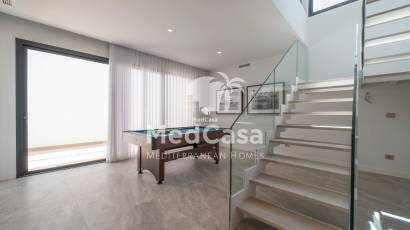 Neubau - Villa -
Finestrat