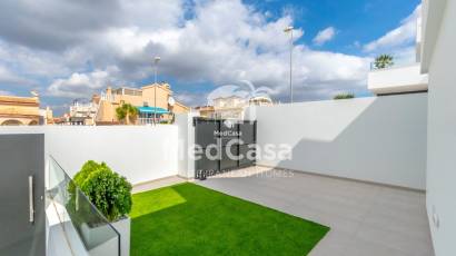 Obra nueva - Villa -
Benijofar