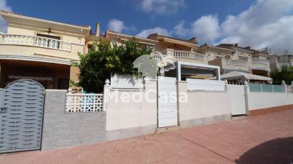 Resale - Townhouse -
Benijofar - Monte Azul
