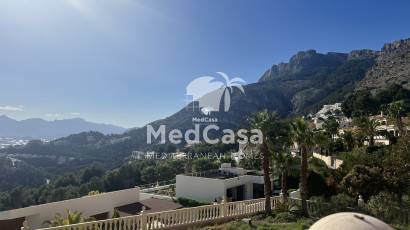 Obra nueva - Villa -
Altea