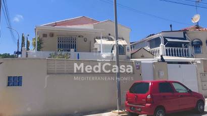 Resale - Villa -
San Fulgencio
