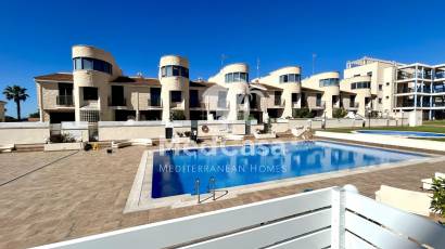 Segunda mano - Adosado -
Orihuela Costa - Aguamarina