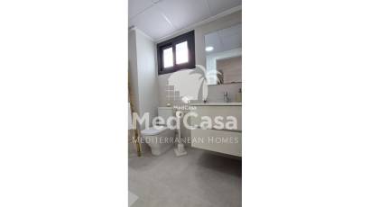 Obra nueva - Adosado -
Cox