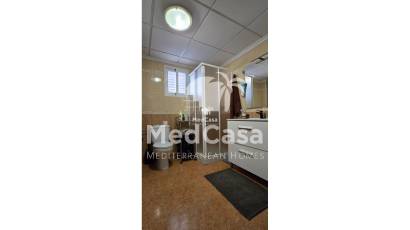 Resale - Ground floor apartment -
Formentera del Segura