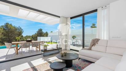 Obra nueva - Villa -
Polop de La Marina