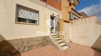 Resale - Townhouse -
Ciudad Quesada - Doña Pepa