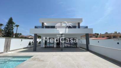 New Build - Villa -
Ciudad Quesada