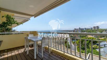 Resale - Apartment -
Orihuela Costa - Campoamor