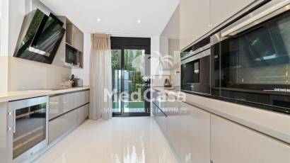 Segunda mano - Villa -
Orihuela Costa - Agua Marina