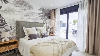 Obra nueva - Villa -
Santa Rosalia