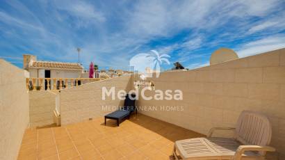 Resale - Semi detached  -
Torrevieja - Nueva Torrevieja - Aguas Nuevas