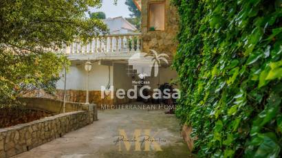 Wiederverkauf - Villa -
Denia - Montgó