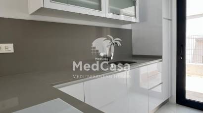 Obra nueva - Semi pareado -
Polop de La Marina