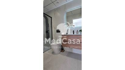 Neubau - Doppelhaushälfte -
Golf Vistabella