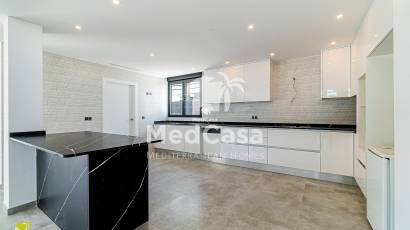 Obra nueva - Villa -
Orihuela Costa