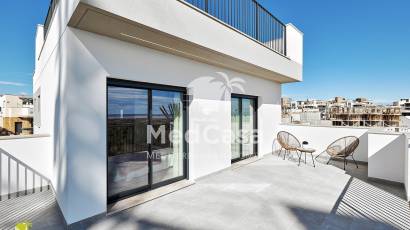 Neubau - Villa -
San Miguel de Salinas