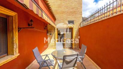 Resale - Villa -
La Aparecida - Orihuela
