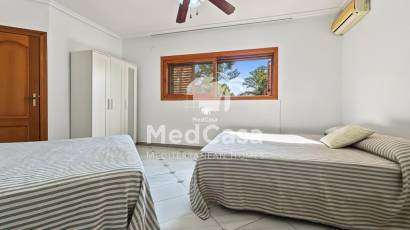 Wiederverkauf - Villa -
Orihuela Costa - Campoamor