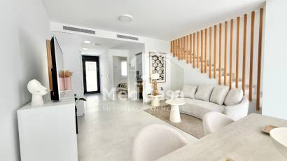 Neubau - Reihenhaus -
Cox