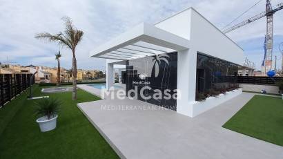 Obra nueva - Villa -
Golf La Finca