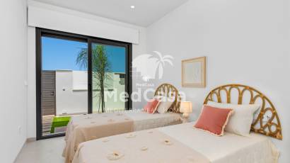 Obra nueva - Villa -
Los Alcázares