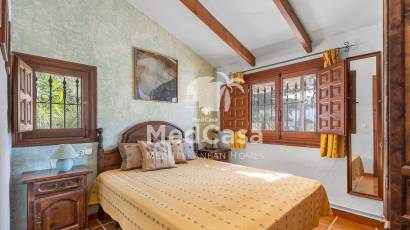 Wiederverkauf - Villa -
Orihuela Costa - Villamartín