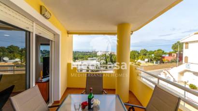 Resale - Apartment -
Orihuela Costa - Campoamor