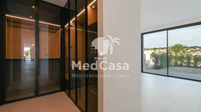 Obra nueva - Villa -
Benissa