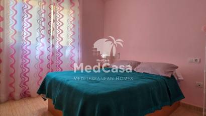 Resale - Apartment -
Formentera del Segura