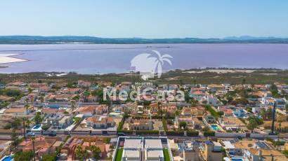 Obra nueva - Villa -
Torrevieja - La Torreta