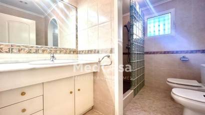 Resale - Villa -
Orihuela Costa - Cabo Roig