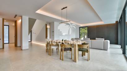 Wiederverkauf - Villa -
Altea