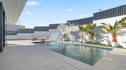 Neubau - Villa -
Benidorm